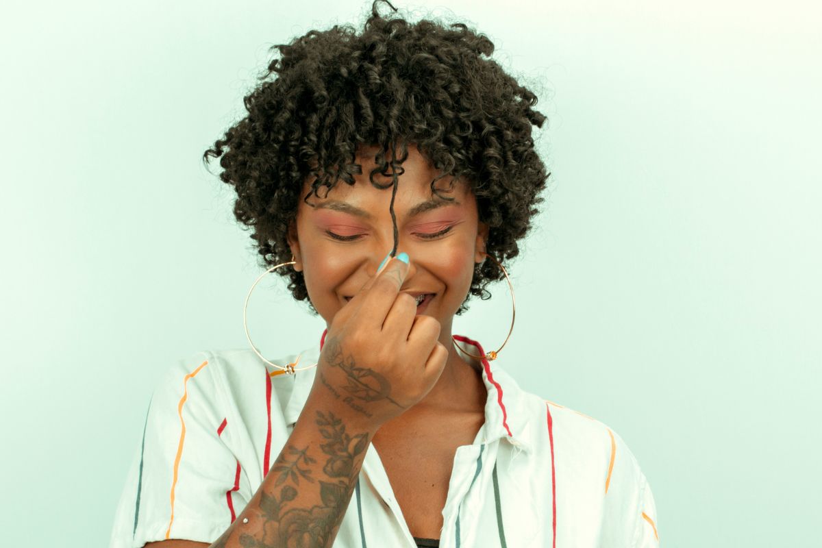 Essa é a rotina de cuidados com o cabelo que toda pessoa com fios CRESPOS precisa ter