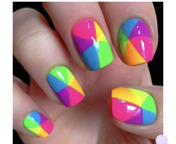 inspirações de unhas de carnaval