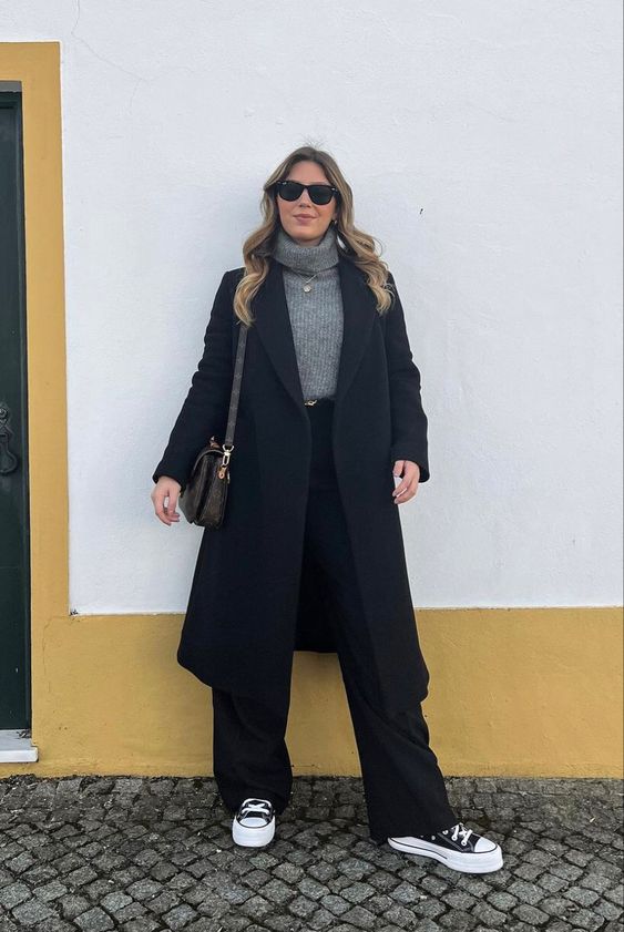 casaco longo preto básico