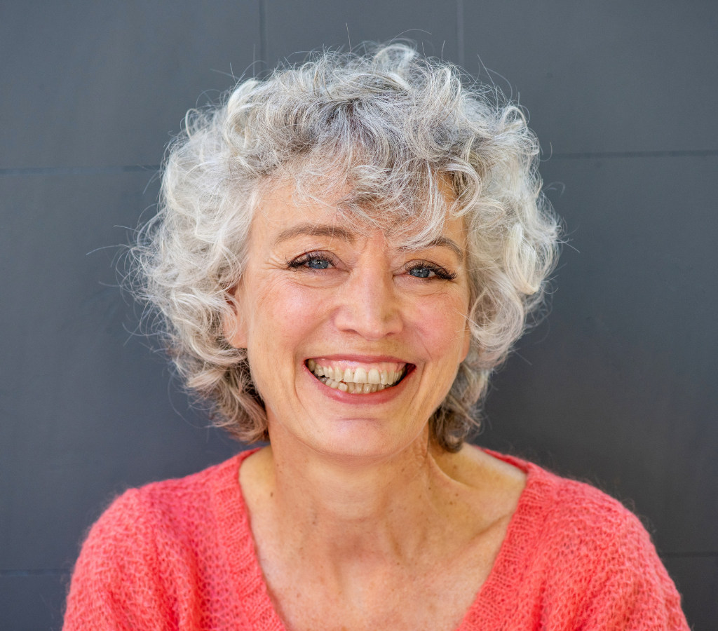 Finalizar os fios da forma correta - cabelos brancos