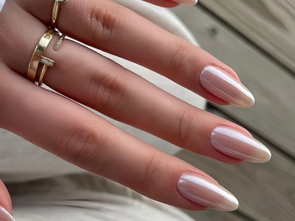 unhas longas redondas