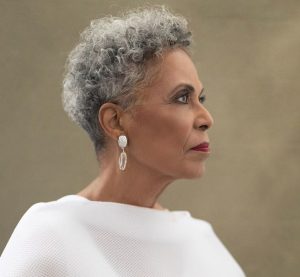 cabelo pixie idosas cortes de cabelo curto