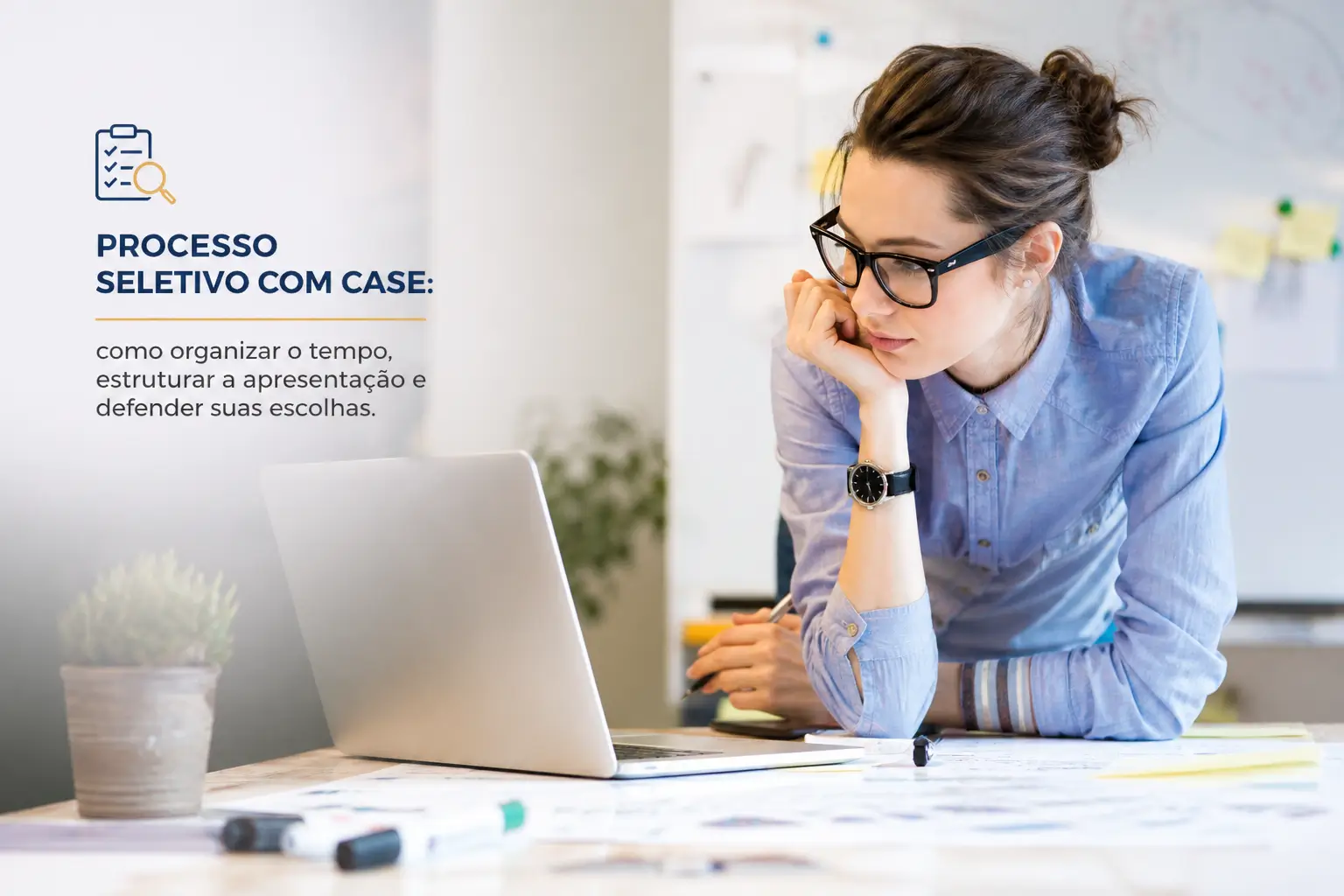 Mulher planejando apresentação financeira em 2026